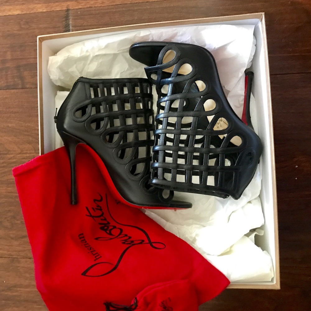 Christian Louboutin Cajac limited edition heels!!
